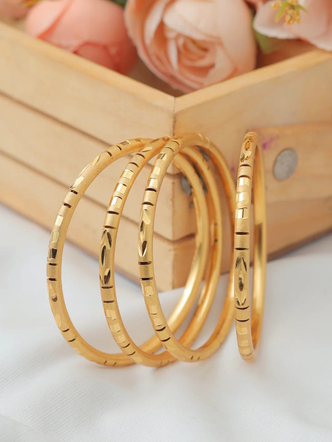 Harvi Bangle ( Set of 4 )
