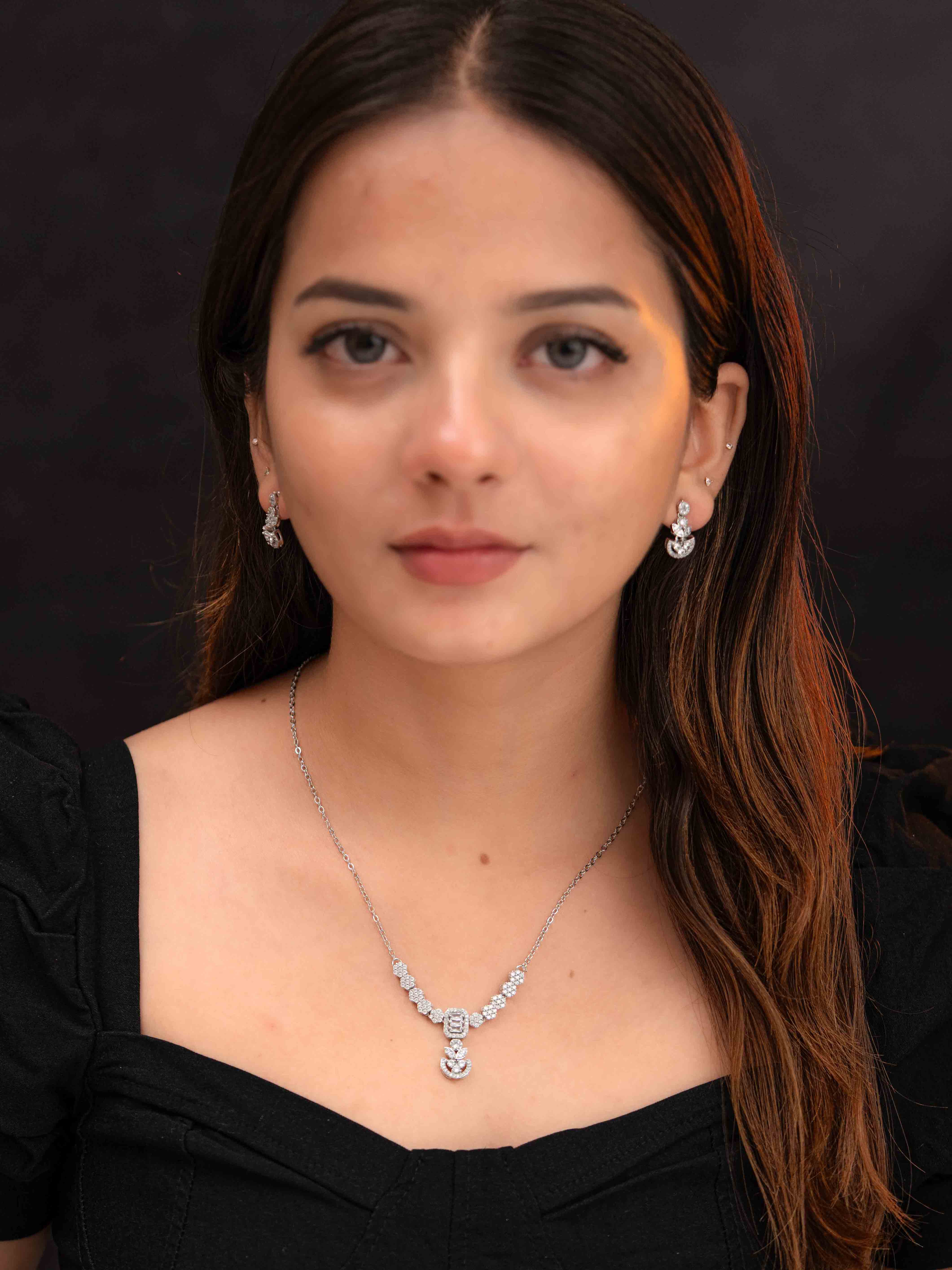 Suman Silver Necklace Set - Image 3